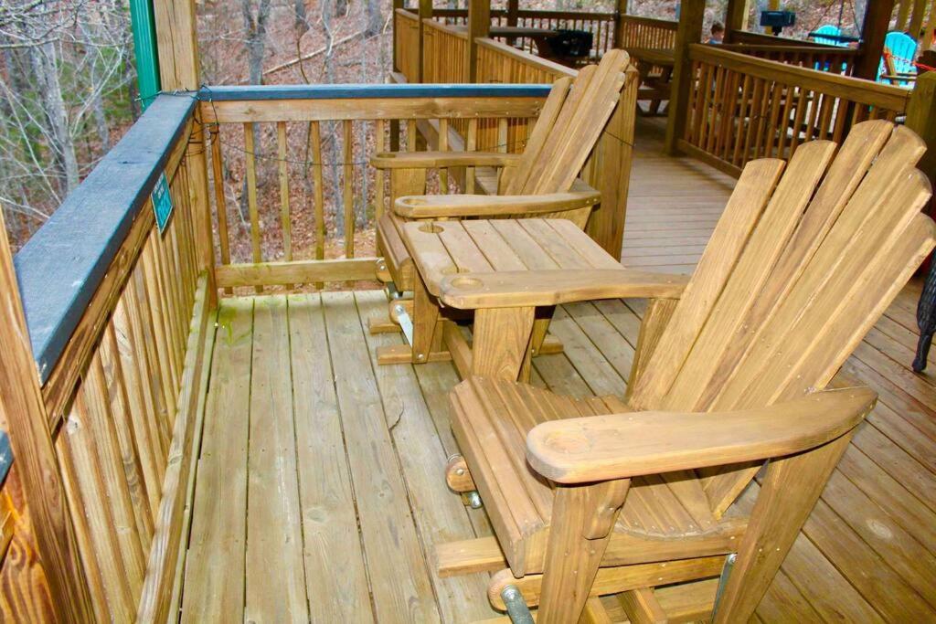 Red Rooster Family Cabin W/Hot Tub+Fire Pit+View 富兰克林 外观 照片