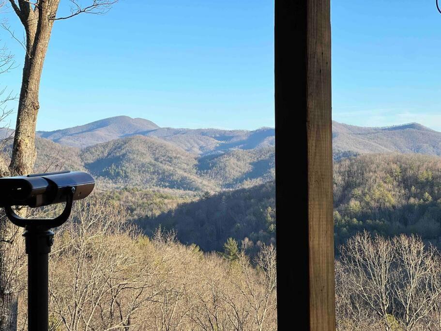 Red Rooster Family Cabin W/Hot Tub+Fire Pit+View 富兰克林 外观 照片