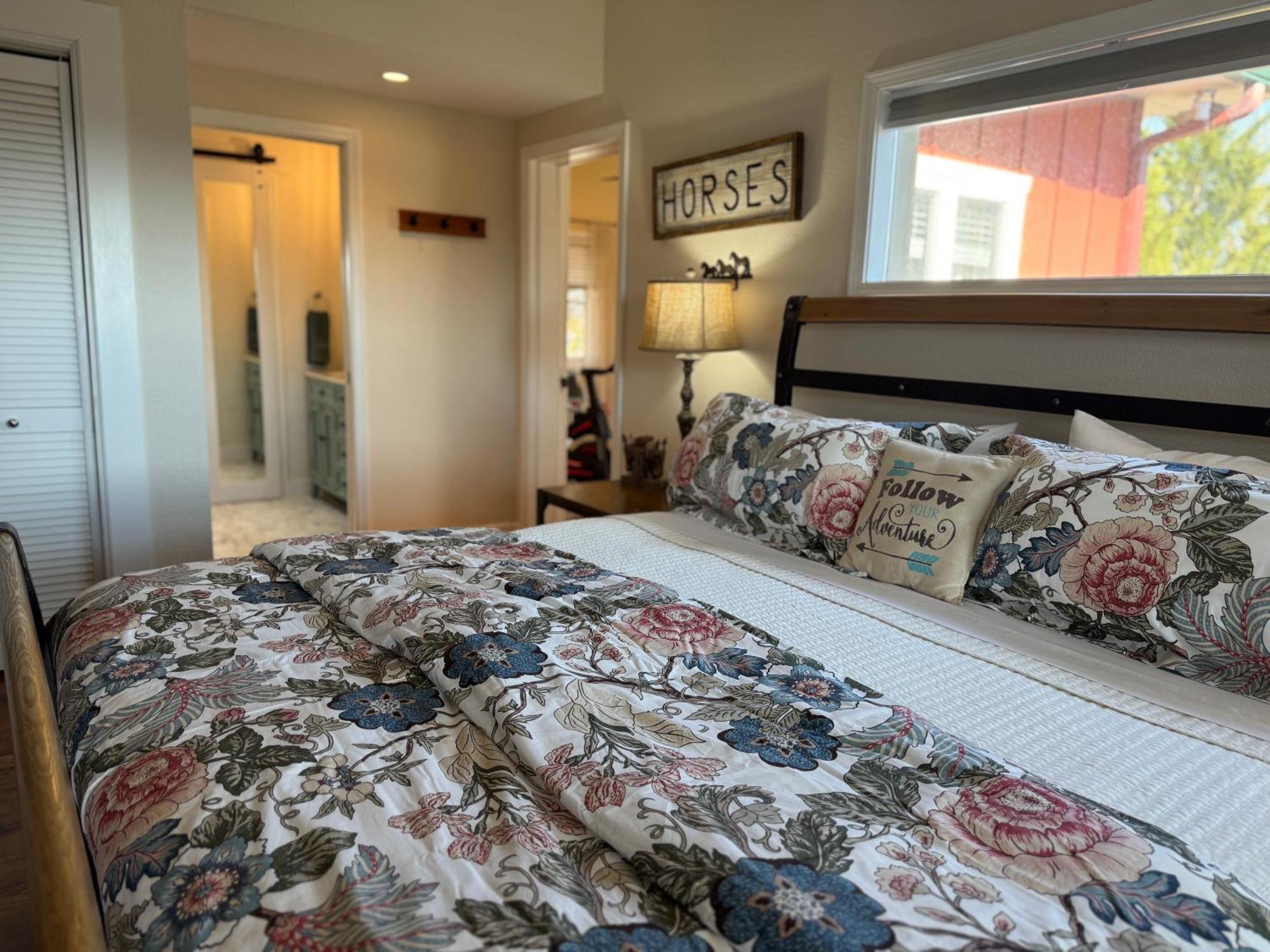 Red Rooster Family Cabin W/Hot Tub+Fire Pit+View 富兰克林 外观 照片